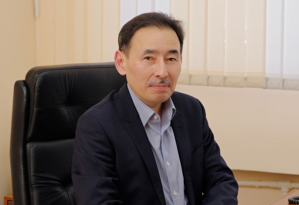 проректор по акад работе МУК